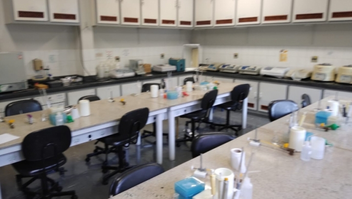 LABORATÓRIO DE ENSINO